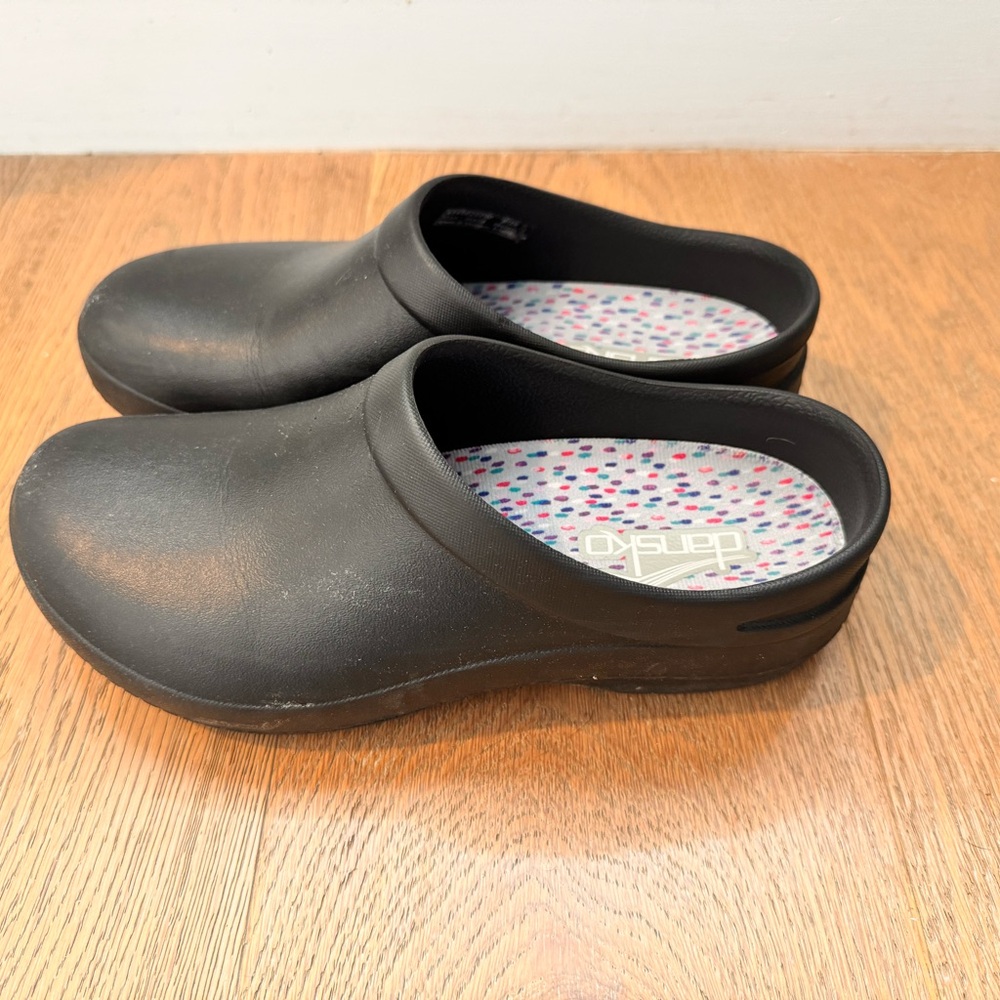 Dansko Women's Kaci Occupational Mule Clog - Lightweight and Slip Resistant